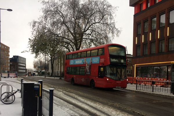 Le 11 décembre, dès l'annonce du report du match Saracens-ASM Clermont à Londres, les supporters Auvergnats ont dénoncé l'amateurisme des Anglais.