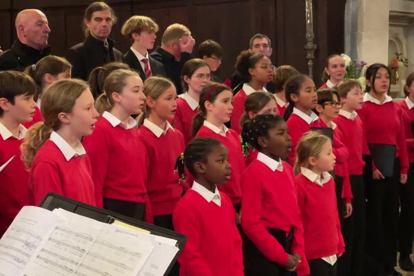 Les enfants du choeur de Bretagne participent à "quelle sera la meilleure chorale de France" sur France 3.