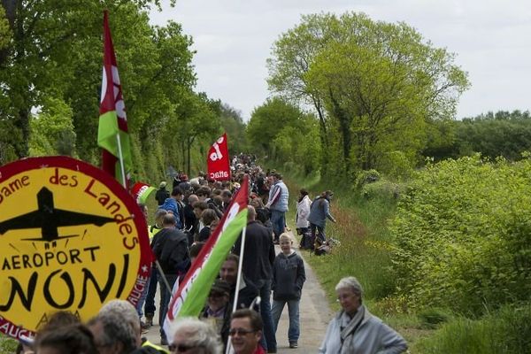 Chaîne de solidarité contre l'aéroport de Notre-Dame-des-Landes, 11 mai 2013