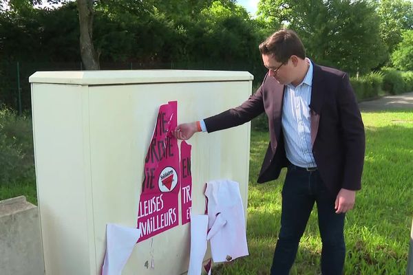 Le maire d'Illkirch-Graffenstaden menacé en empêchant de l'affichage sauvage sur sa commune.