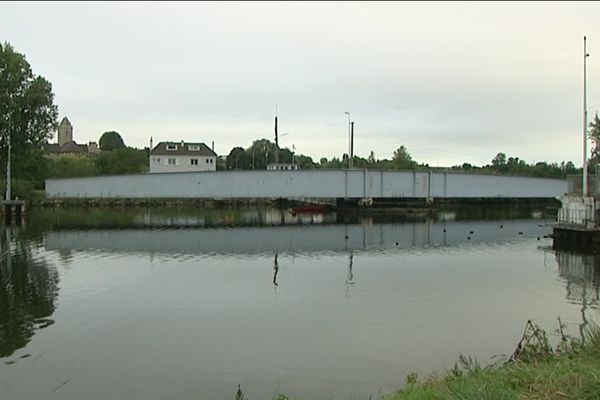 Le pont de Colombelles est en panne depuis ce mardi 21 septembre