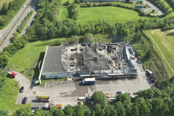 L'entrepôt de la quincaillerie industrielle Trollé à Hesdin-l'Abbé