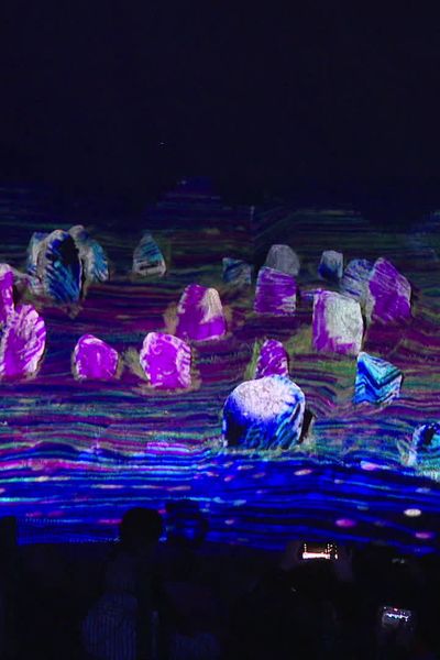 Sons et lumières sur les menhirs de Carnac