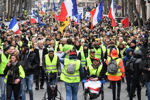 Photo d'un rassemblement à Lille le 12 janvier.