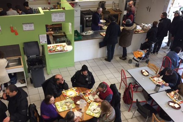 L'Accueil de jour de Clermont sert des repas chauds aux plus démunis