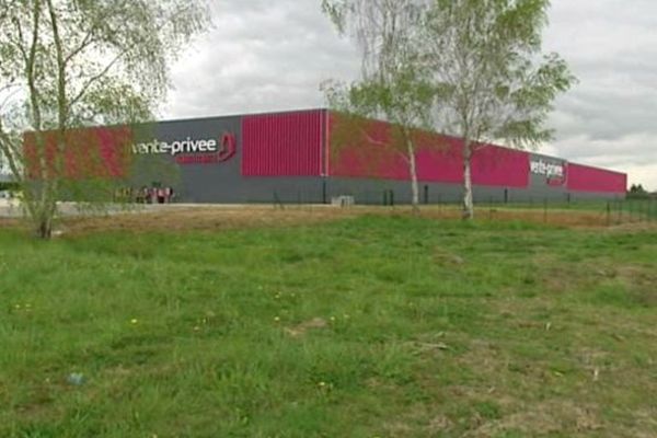 Vente privée à Beaune, en bordure de l'A6