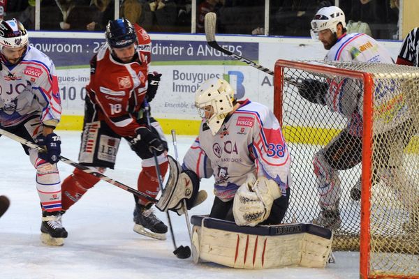 Lors des demi-finales entre les Ducs d'Angers et les Dauphins d'Epinal