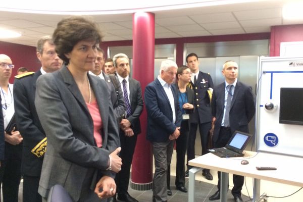 La ministre des Armées, en visite à la DGA de Rennes