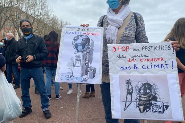 Une centaine de personnes se sont mobilisé pour le climat à Bastia