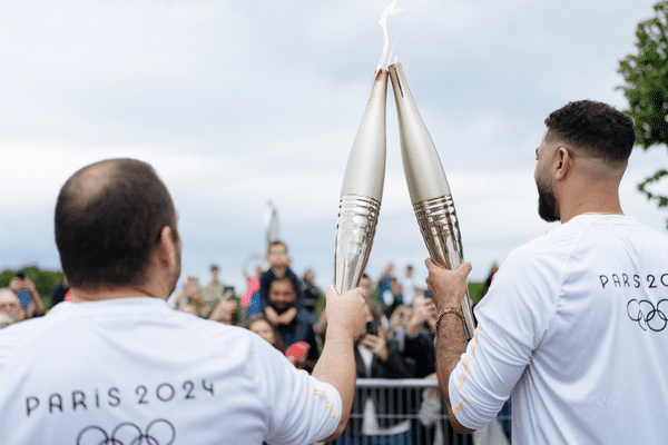 Relais de la flamme des Jeux Olympiques de Paris, au Futuroscope de Poitiers, le 25 mai 2024