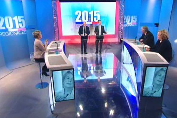 Les 3 candidats du second tour des élections régionales en Bourgogne Franche-Comté sur le plateau de France 3.