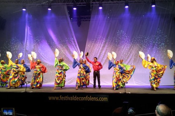 "Les balisiers de Basse-Terre" venus de Guadeloupe sur scène lors des répétitions du gala d'ouverture