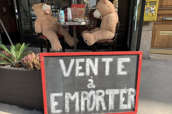 Alors qu'en France, les terrasses des restaurants sont encore fermées, les suisses s'apprêtent à rouvrir a partir du 19 Avril