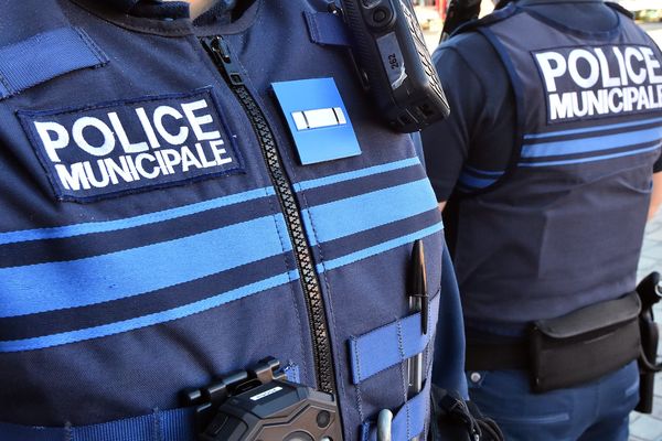 Le policier a été agressé lors d'une intervention, concernant un problème de tapage, ce mardi 30 avril.