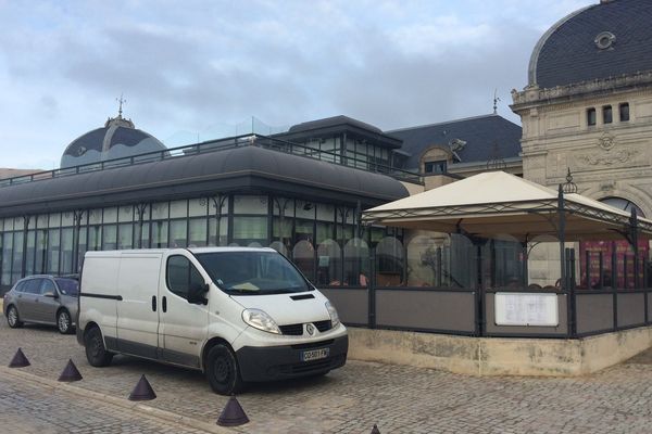 La victime a été agressée après sa sortie de la boîte de nuit du casino La Licorne