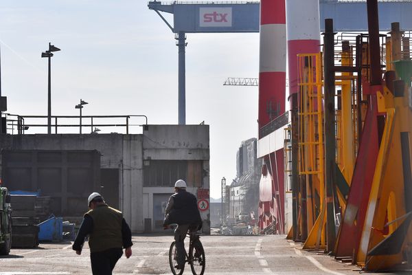 Les chantiers STX de Saint-Nazaire, le 27 septembre, jour de l'accord entre Paris et Rome concernant le rachat de l'entreprise.