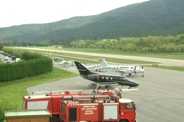  L'aéroport de Saint-Tropez - Archives