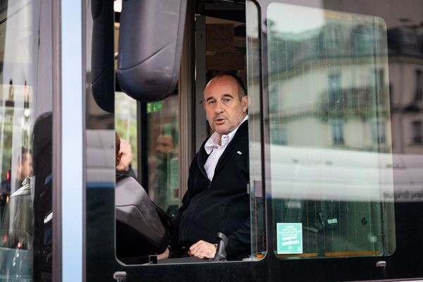 Le Stéphanois Bruno Herbin a décroché le Bus d'Or 2024, trophée du meilleur conducteur de bus