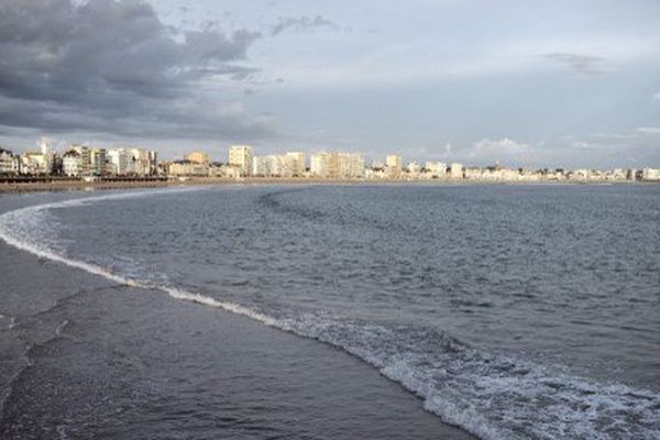 Les sables d'Olonne. Illustration.