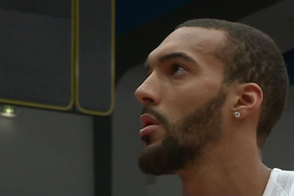 Rudy Gobert, joueur de la NBA originaire de Saint-Quentin, a été testé positif au coronavirus.