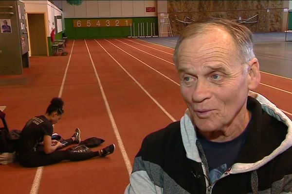 Gérard Lacroix, entraîneur d'athlétisme.