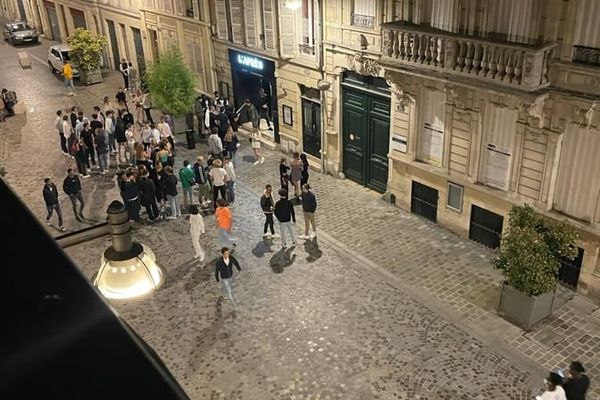 Les riverains de la rue de Chativesle n'en peuvent plus des nuisances nocturnes.