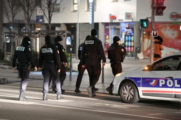 Un homme légèrement blessé par balle à Villeurbanne