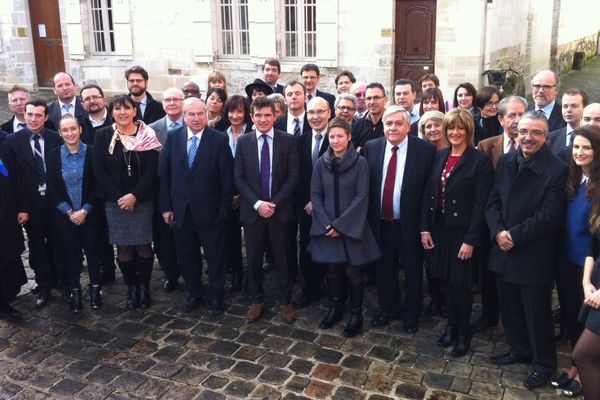 Benoist Apparu et ses colistiers le 24 janvier 2014 à Châlons-en-Champagne.