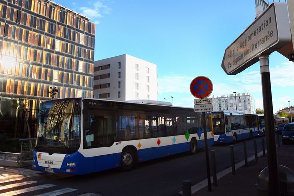 L'ensemble du réseau CPTM à Perpignan se mobilise pour dénoncer la vétusté des bus et des mauvaises conditions de travail - avril 2017