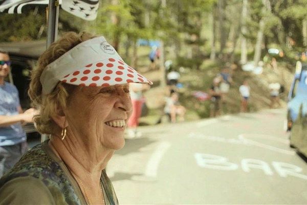 "La grand messe, un amour de tour", un documentaire sur les à côtés du Tour de France à ne pas rater, sur France 3 !