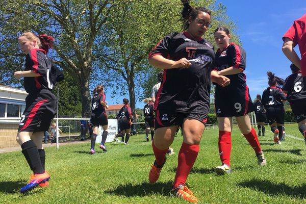 L'US Nantiat a affronté l'Etoile sportive Nouic Mézières.