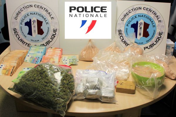 Bilan de l'opération : 17 GAV, 19.5 kg d’héroïne, 400 g de cocaïne, 4.7 kg de cannabis, 87.000 euros et six armes à feu saisies.