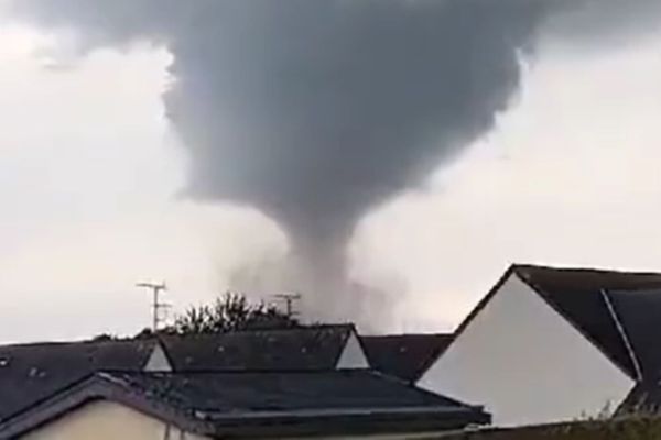 Mini-tornade à Ernée