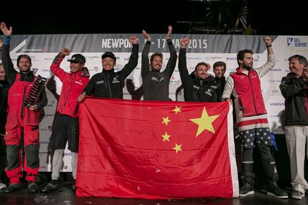 L'équipe Dongfeng heureuse de cette victoire pour la 6ème étape de la Volvo Ocean Race