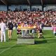 Antoine Dupont allume le chaudron au cœur du stade Ernest-Wallon devant la foule en liesse vendredi 17 mai 2024.