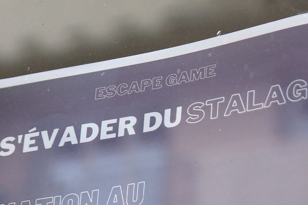 Samedi prochain, les musées de toute la France fêteront leur 19ᵉ nuit européenne.
À cette occasion, le musée de la résistance de Limoges propose une activité jeu d'évasion, intitulé : "s'évader du stalag". Nassuf Djailani et Nicolas Chigot ont tenté de savoir pourquoi et comment un tel choix a été fait.