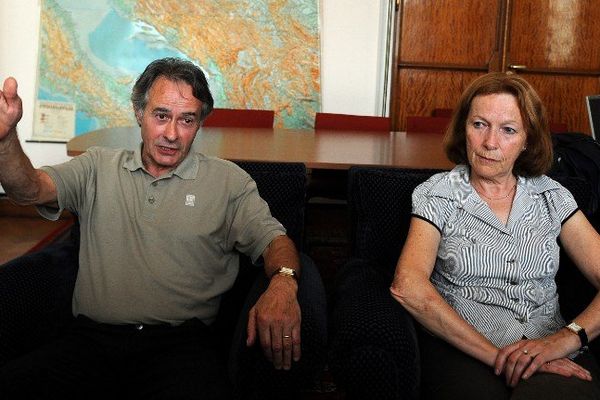 Alain et Suzanne Taton en 2010, les parents de Brice, supporter du TFC tué en Serbie 