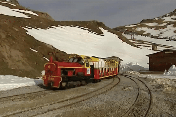 Le petit train d'Artouste reprend du service.