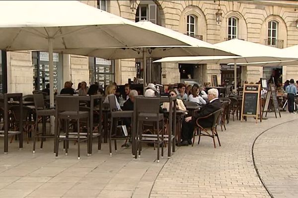 Restaurant Le Rich'dar Place de la Libération à Dijon