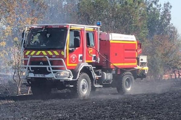 Le feu s'est déclaré en début d'après-midi, samedi 21 septembre.