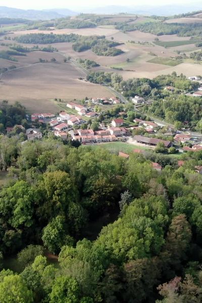 Et si vous partiez à la découverte du puy de Mur, près de Vertaizon, dans le Puy-de-Dôme ?