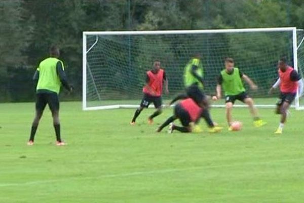 Le FC Metz à l'entrainement sur la plaine St-Symphorien.