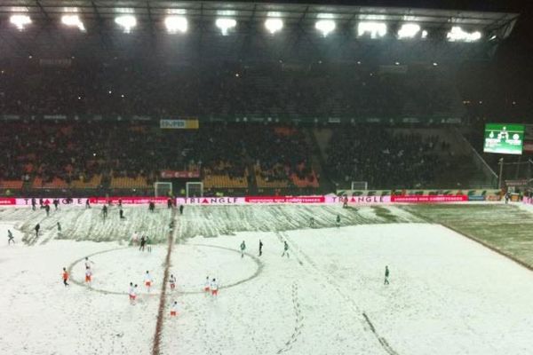 Le stade Geoffroy-Guichard sous la neige (09/02/13)