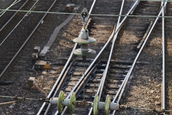 Un défaut d'alimentation électrique est à l'origine de l'arrêt du trafic.