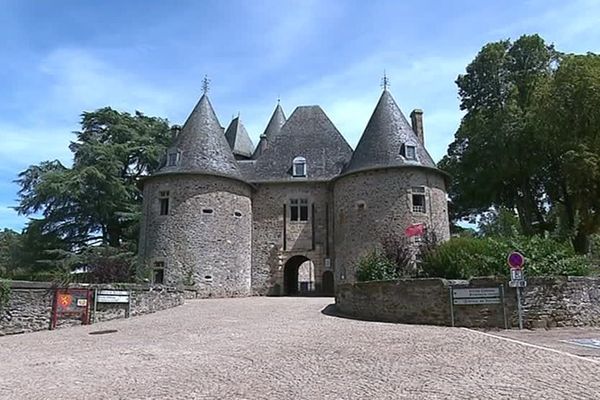 Le haras de Pompadour est une référence dans le domaine équestre.