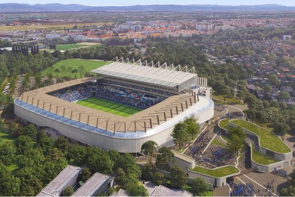 La livraison du nouveau stade de la Meinau est prévue pour l'été 2026.