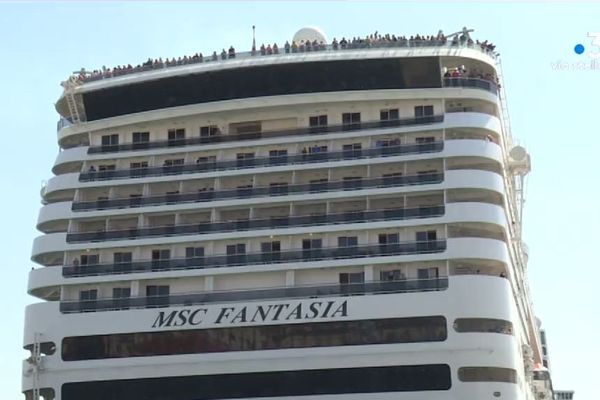 Il y a quelques semaines le port d'Ajaccio a accueilli le paquebot Fantasia, l'un des plus grand au monde. 