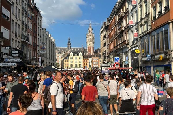 Tout au long de ce week-end de braderie du 14 et 15 septembre 2024, de nombreux événements sont organisés dans les rues de la ville de Lille, pour le plus grand bonheur de toutes et tous.