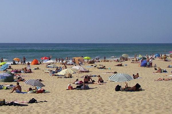 L'été en Aquitaine, ça se passe comme ça ... (ici plage du Grand Crohot en Gironde)