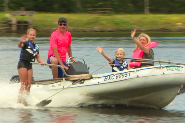 Le Périgord, terre d'initiation au ski nautique